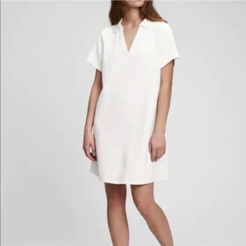 Gap V-Neck Polo Dress size Medium Petite